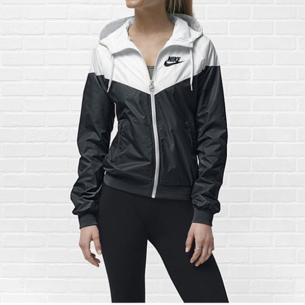 Nike windbreaker